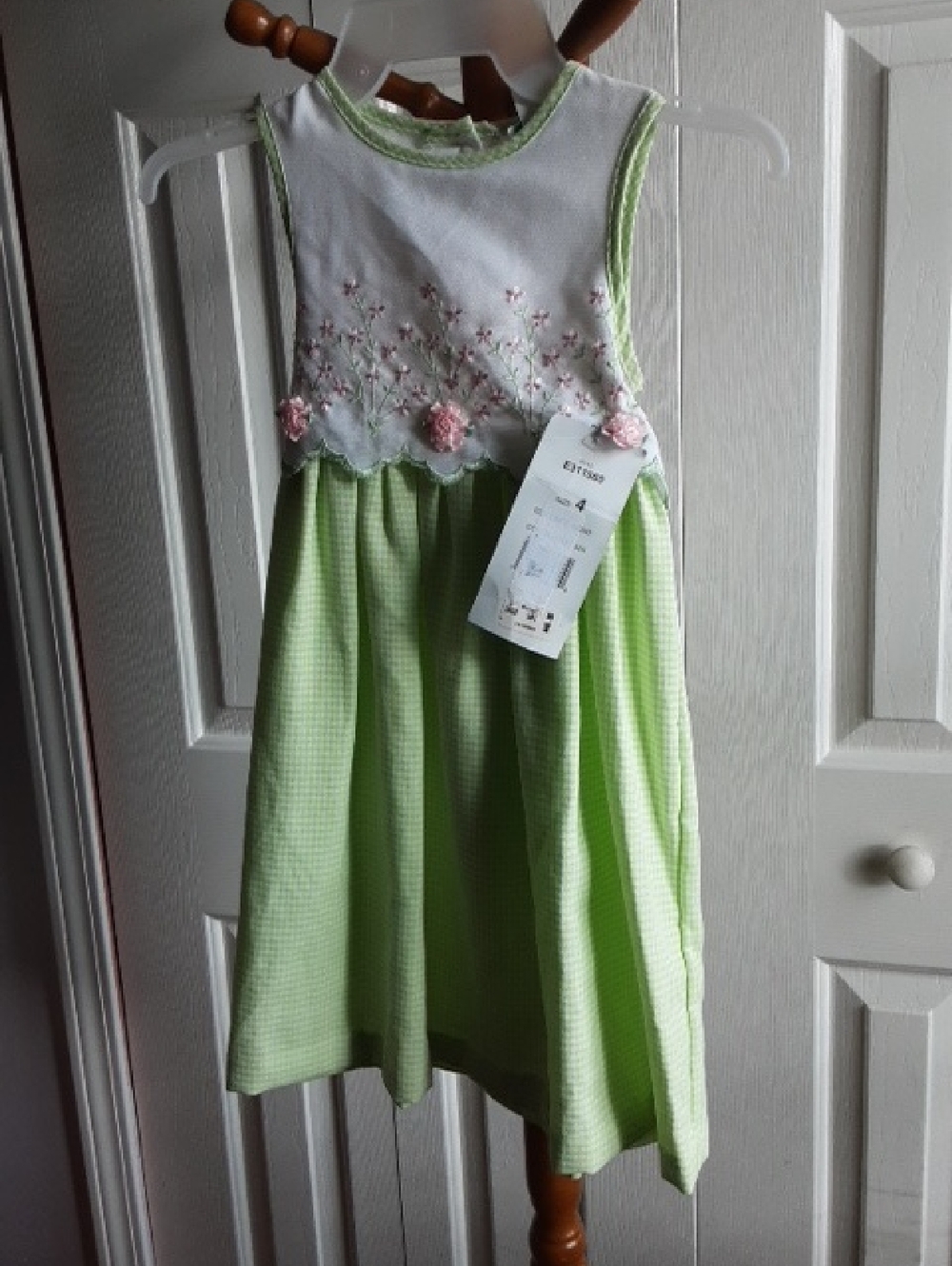 Rare Editions Light Green and White Floral Embroidered Girls Dress